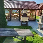 Cottage7 In Einem Eingezaeunten Gebiet By Interhome * Mielenko